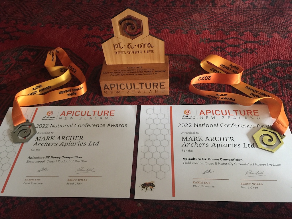 Gold and Silver Medals in NZ API National Honey Competition