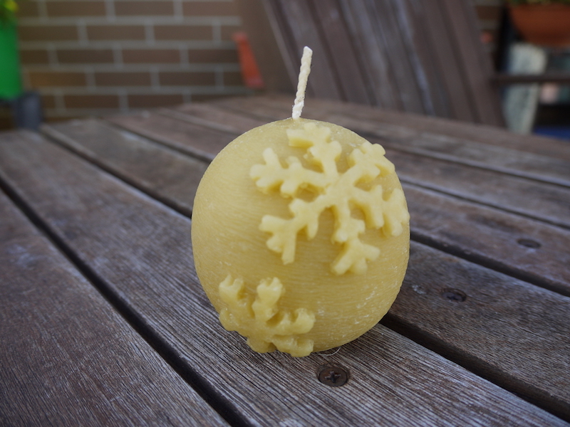 Beeswax Candle - Snow Ball